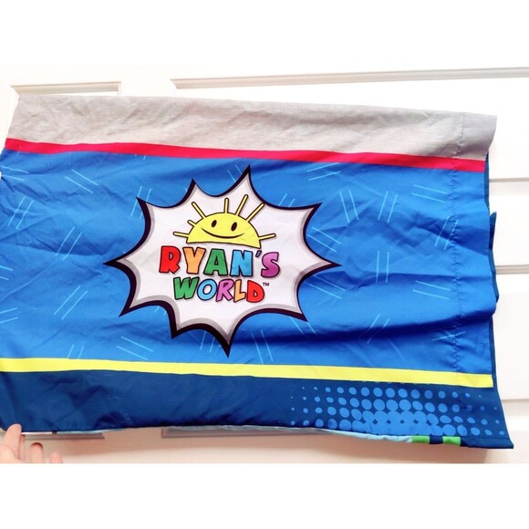 Ryans World Twin Flat Sheet Only With 1 Pillow Case Twin Bed Preowned GUC Soccer - Picture 8 of 10